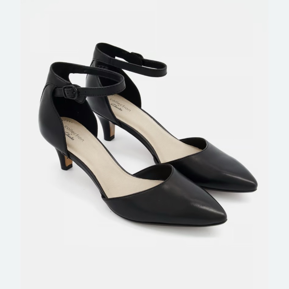 Clark’s Woman’s Linvale Edyth Adjustable Strap Pumps, Black 9.5 NEW No Box